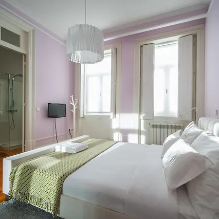 Дом отдыха Near Boavista - Free Parking *
