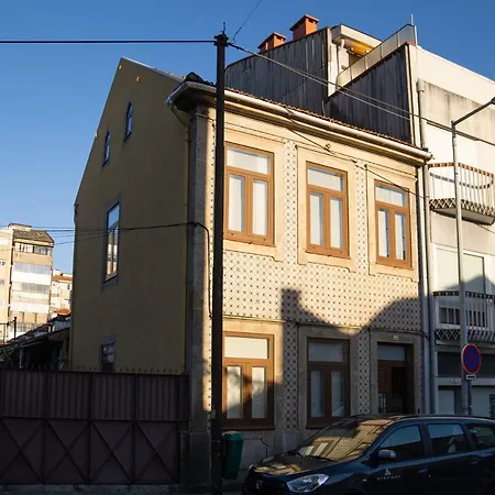 Semesterbostad Near Boavista - Free Parking Oporto